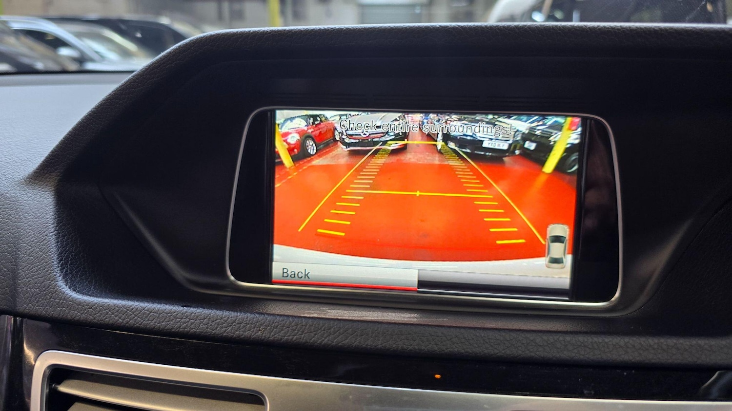 Used Mercedes-Benz E Class for sale - 76153059: Photo 8