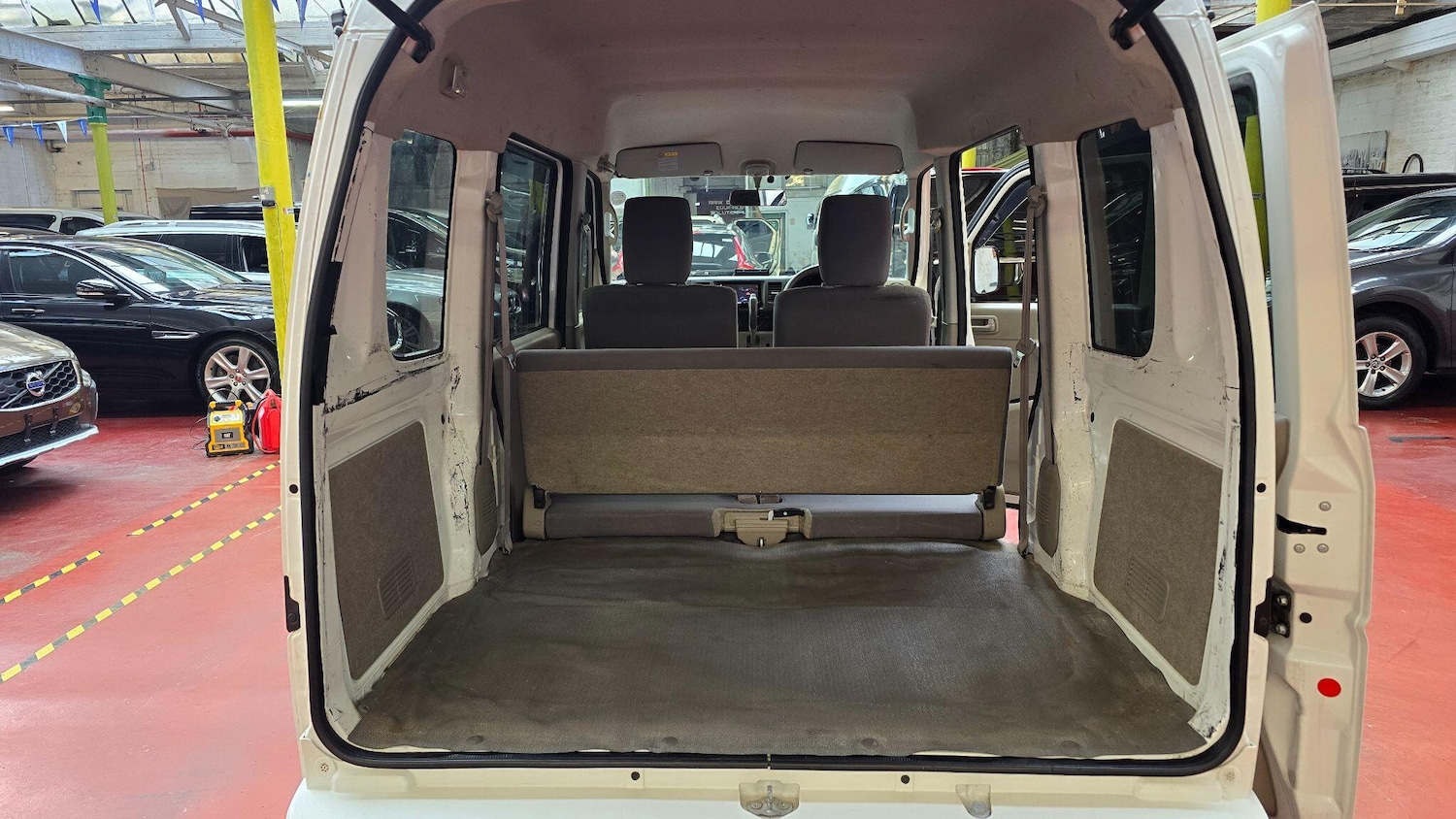 Used Suzuki Carry Wagon 2025 for sale - 76992829: Photo 15