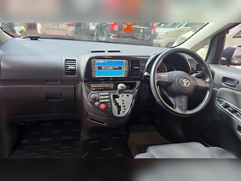 Used Toyota Wish 2005 for sale - 75257333: Photo
