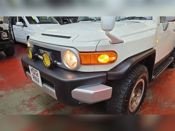 Used Toyota FJ Cruiser 2012 for sale - 79268175: Photo