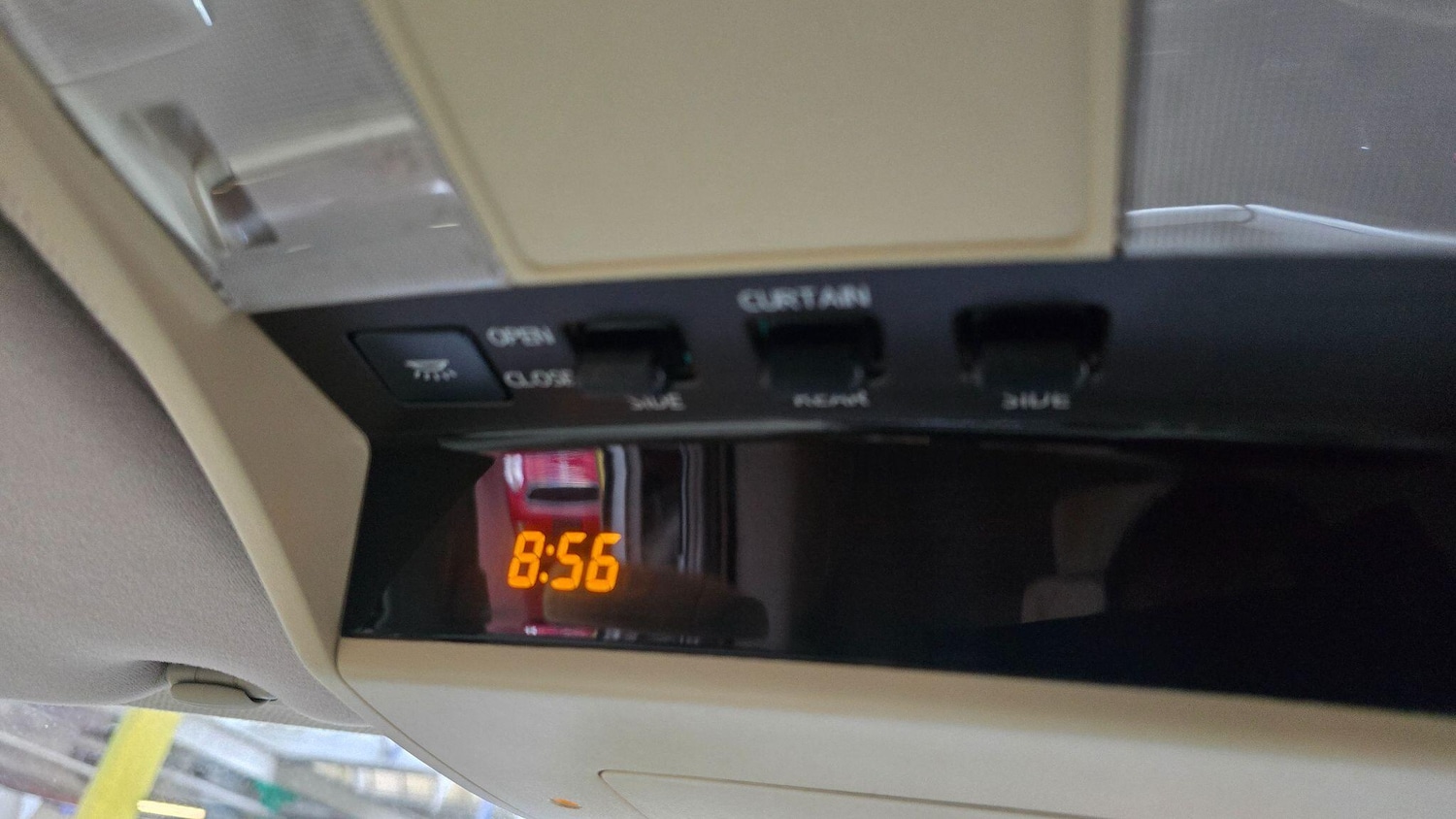 Used Nissan Elgrand for sale - 77237580: Photo 14