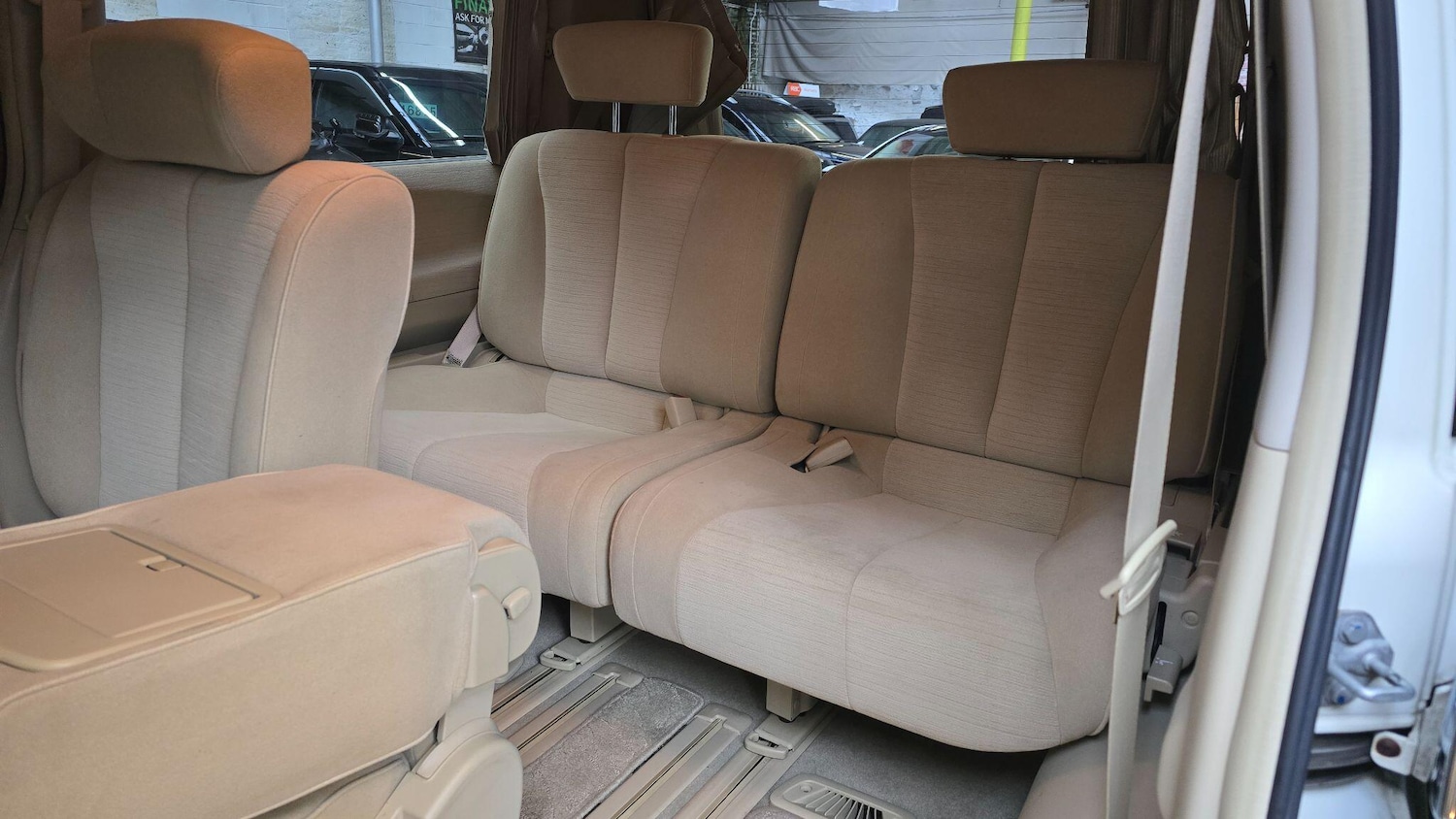 Used Nissan Elgrand for sale - 77237580: Photo 20