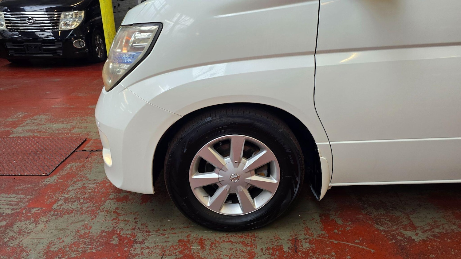 Used Nissan Elgrand for sale - 77237580: Photo 40