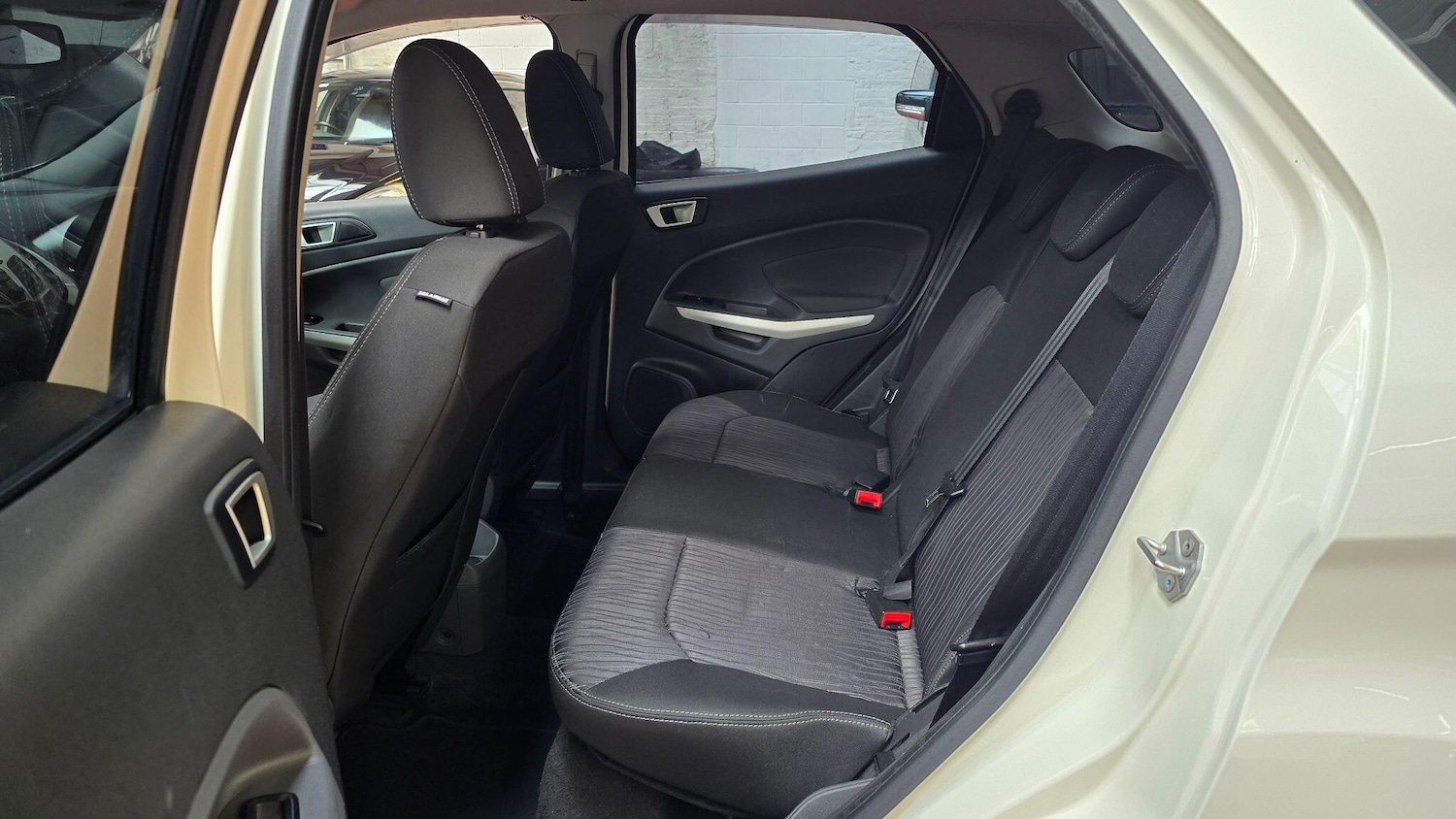 Used Ford Ecosport 2014 for sale - 76060495: Photo 16