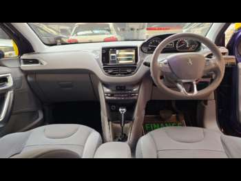 Used Peugeot 208 2013 for sale - 74149155: Photo
