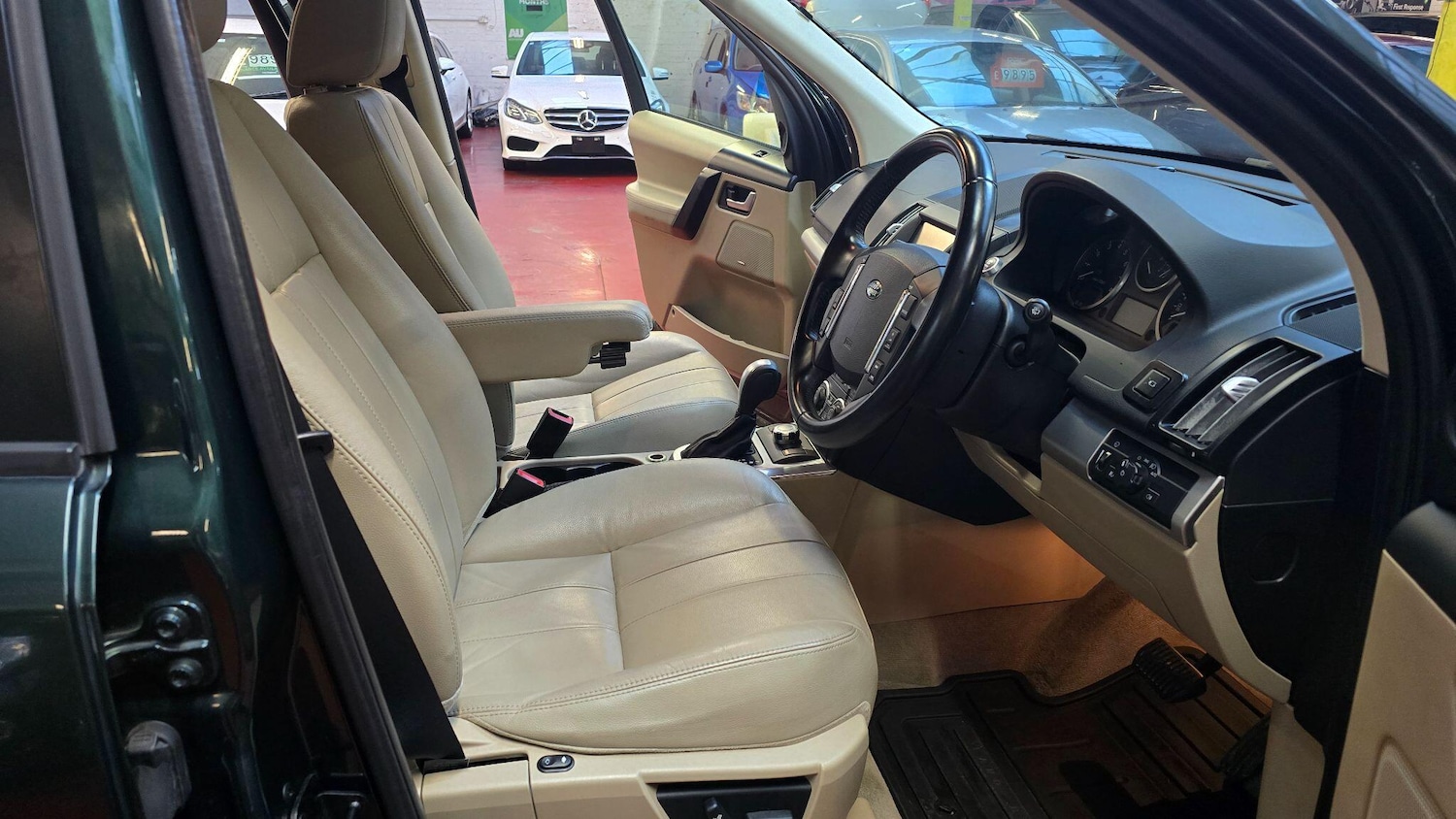 Used Land Rover Freelander 2 2025 for sale - 76728683: Photo 4