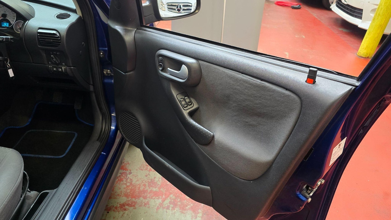 Used Vauxhall Corsa for sale - 77599056: Photo 10