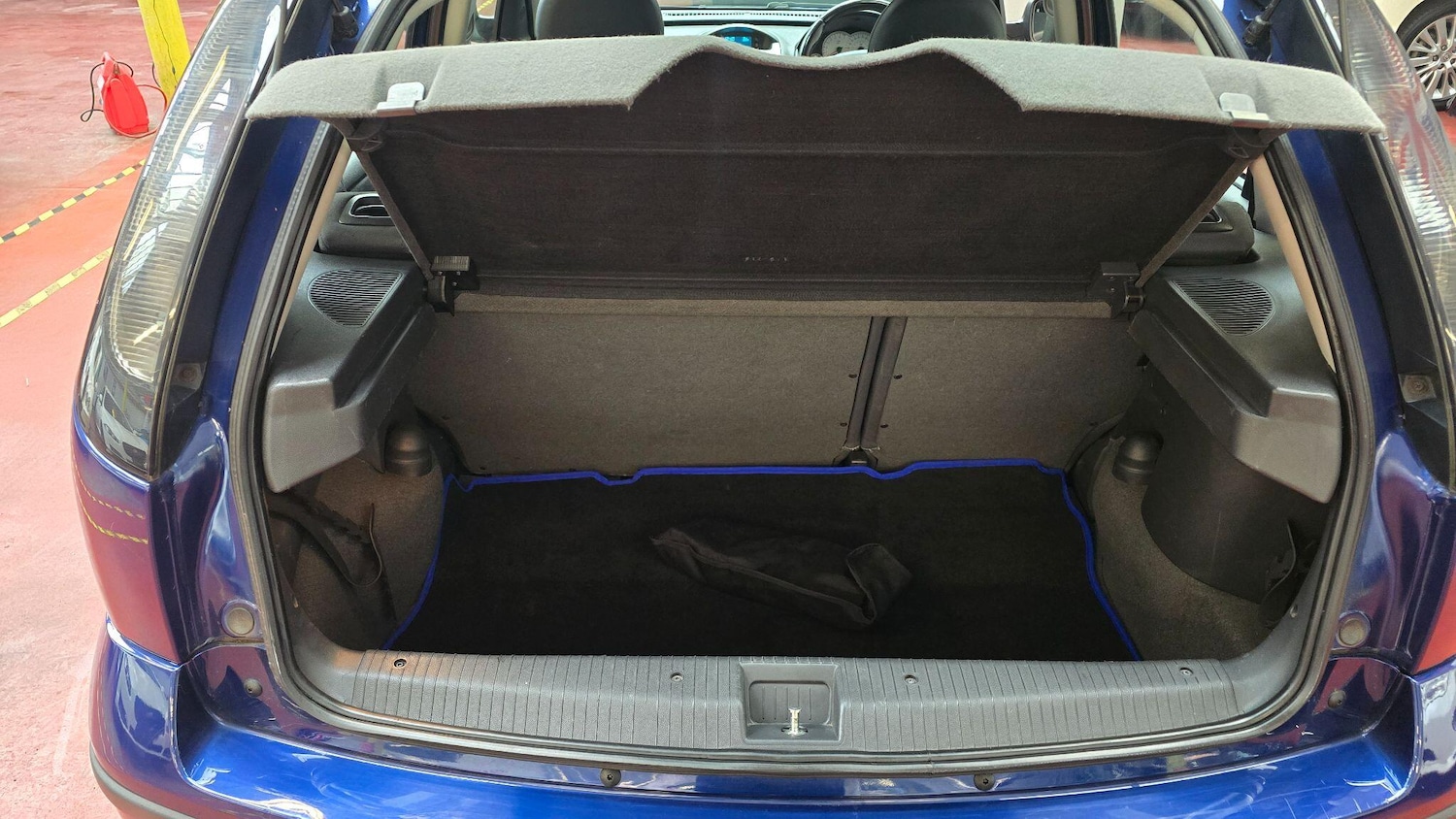 Used Vauxhall Corsa for sale - 77599056: Photo 11