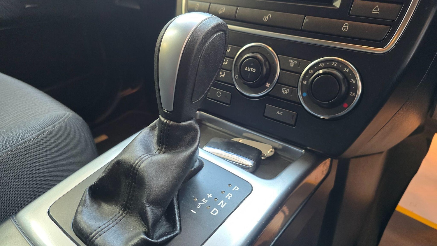 Used Land Rover Freelander 2 2014 for sale - 76072317: Photo 14