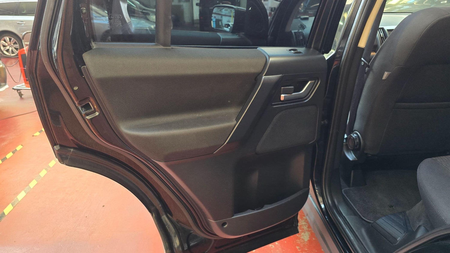 Used Land Rover Freelander 2 2014 for sale - 76072317: Photo 25