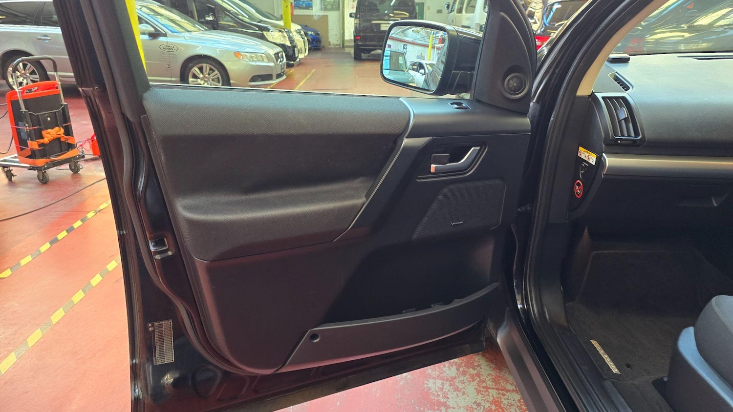 Used Land Rover Freelander 2 2014 for sale - 76072317: Photo 27