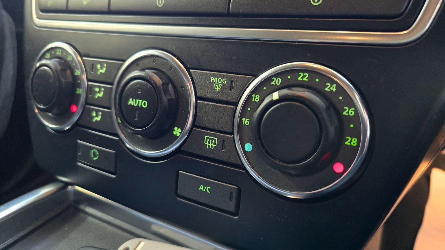 Used Land Rover Freelander 2 2014 for sale - 76072317: Photo 9