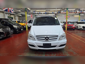 Used Mercedes-Benz V-Class 2012 for sale - 76336552: Photo