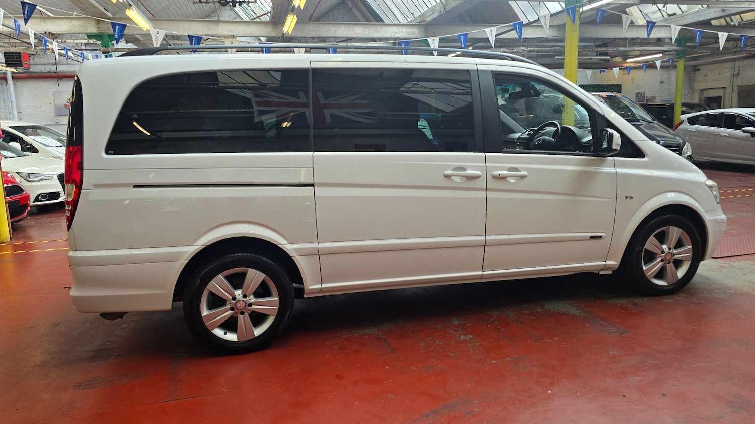 Used Mercedes-Benz V-Class 2025 for sale - 76336552: Photo 33