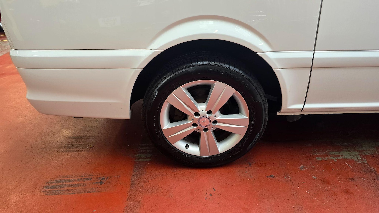 Used Mercedes-Benz V-Class 2025 for sale - 76336552: Photo 36