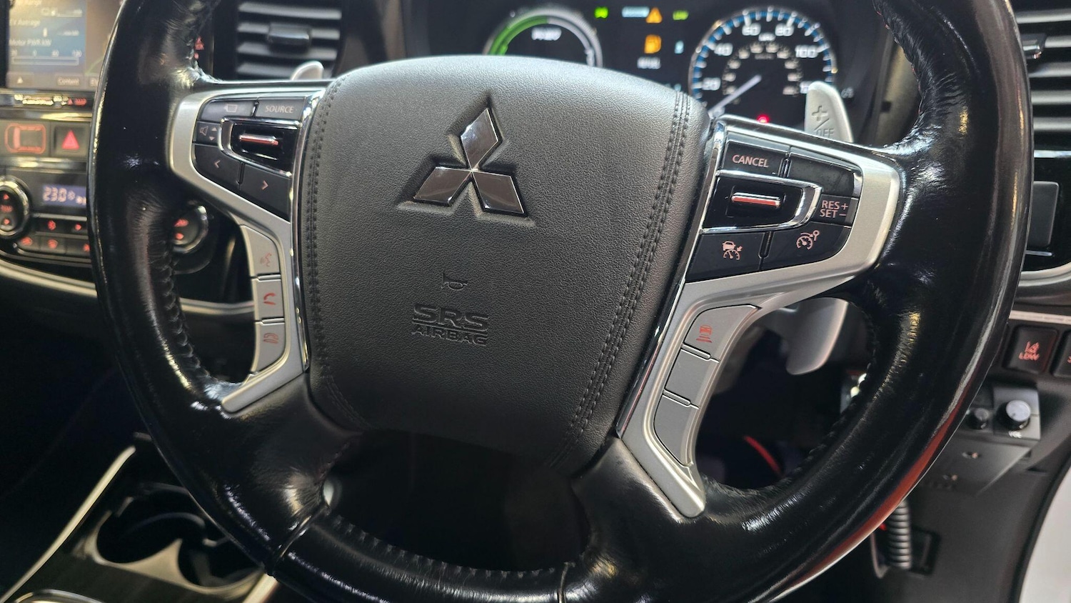 Used Mitsubishi Outlander 2017 for sale - 78034263: Photo 15