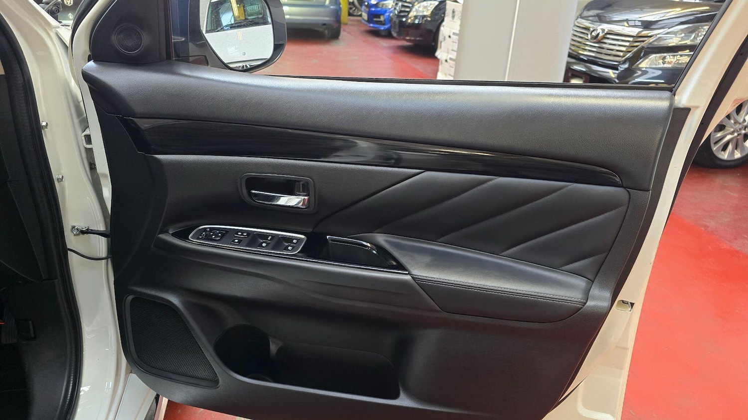 Used Mitsubishi Outlander 2017 for sale - 78034263: Photo 21