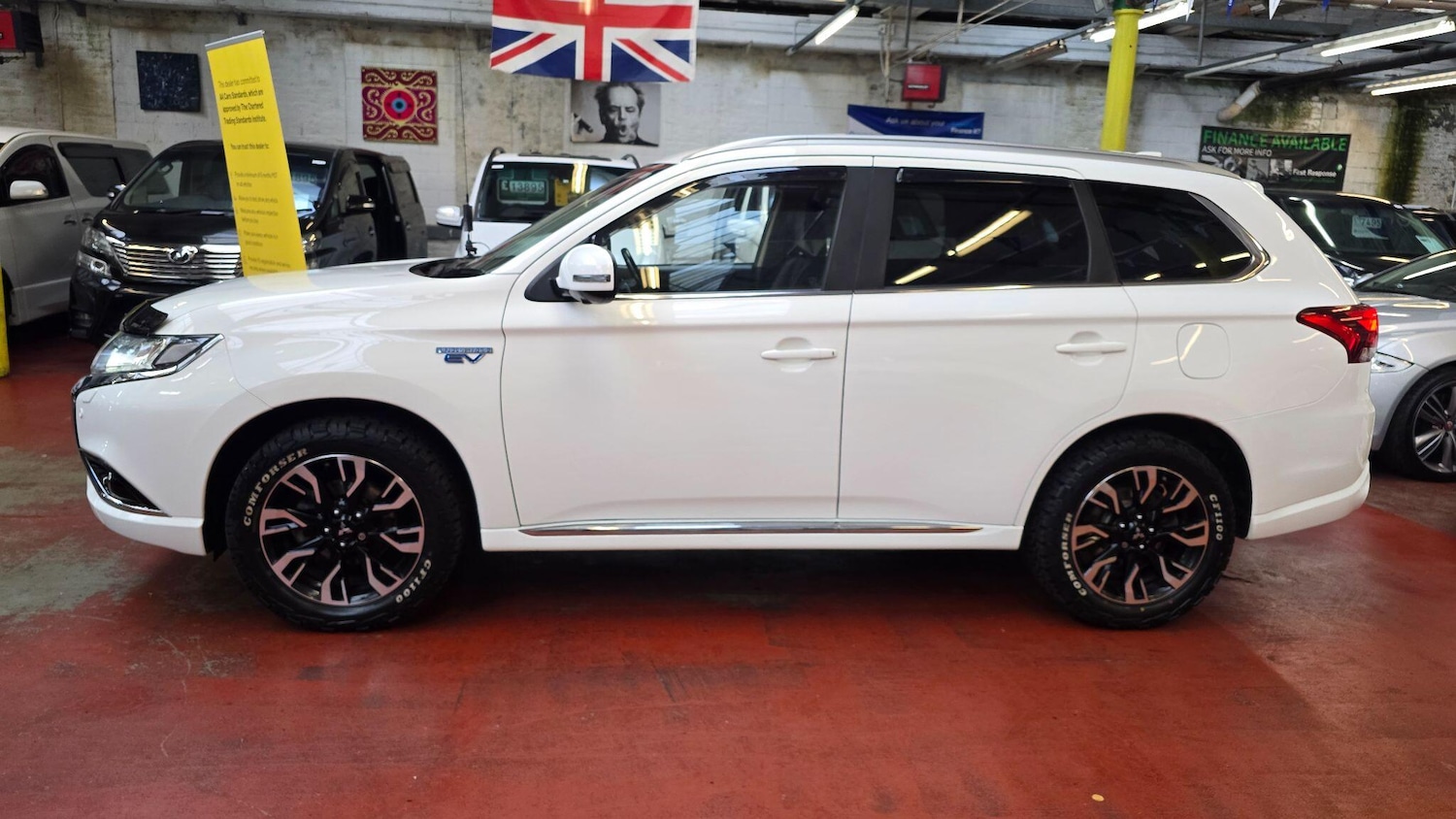 Used Mitsubishi Outlander 2017 for sale - 78034263: Photo 38