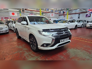 Used Mitsubishi Outlander 2017 for sale - 78034263: Photo