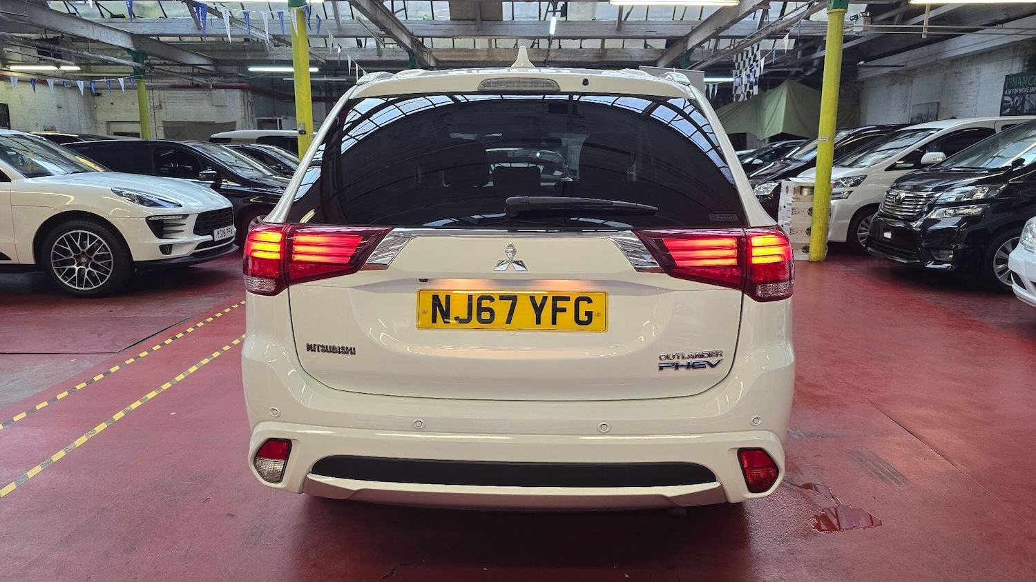 Used Mitsubishi Outlander 2017 for sale - 78034263: Photo 42