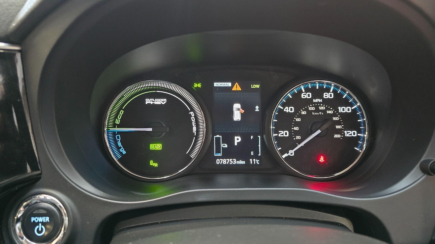 Used Mitsubishi Outlander 2017 for sale - 78034263: Photo 8