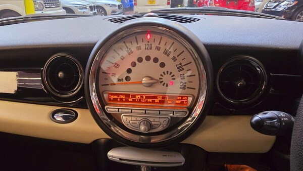 Used MINI Cooper 2009 for sale - 73599995: Photo 5