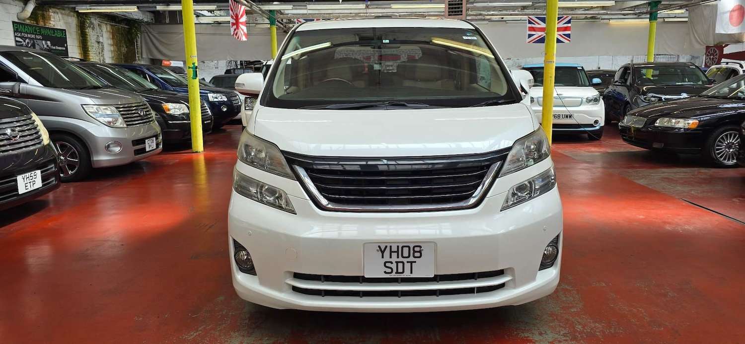 Used Toyota Vellfire 2022 for sale - 76993145: Photo 2