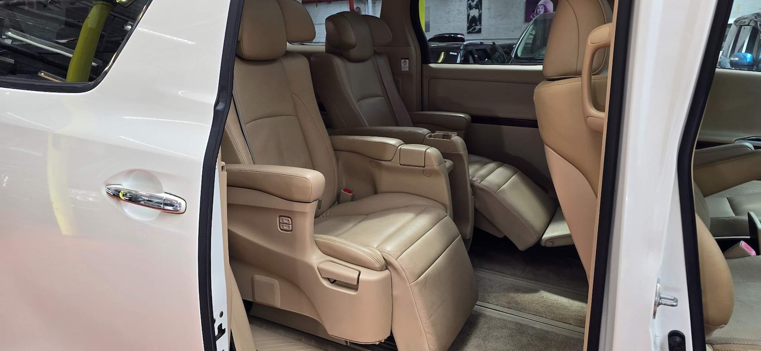 Used Toyota Vellfire 2022 for sale - 76993145: Photo 20