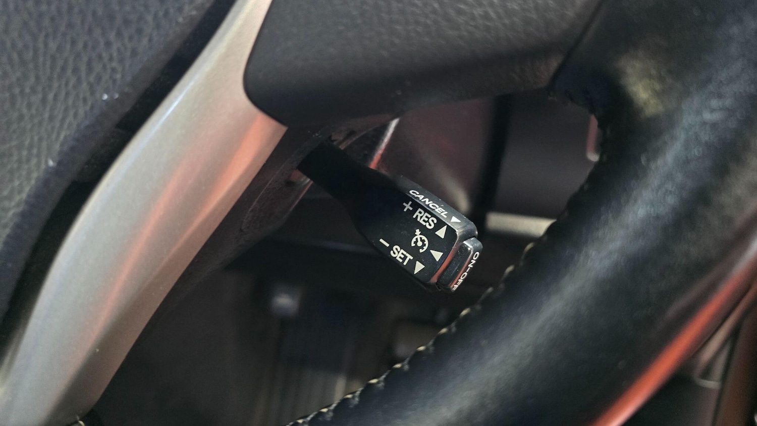 Used Toyota Voxy for sale - 77705070: Photo 14