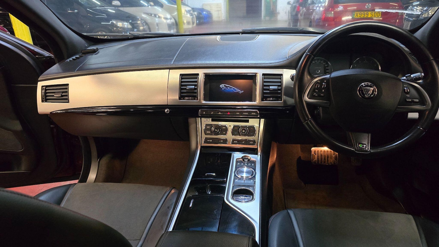 Used Jaguar XF 2025 for sale - 77109888: Photo 4