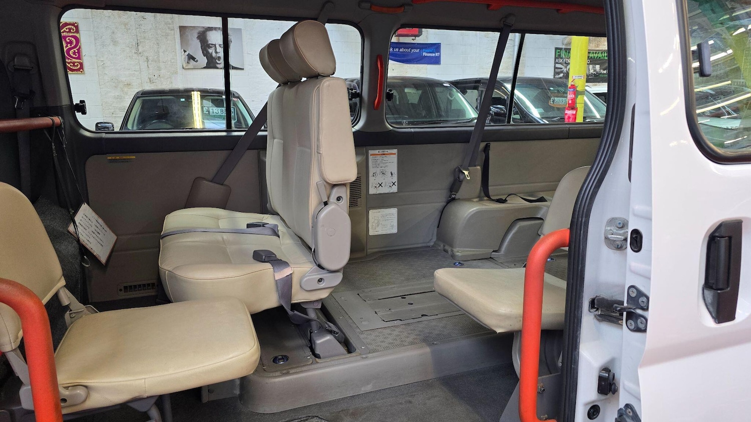 Used Nissan Elgrand 2025 for sale - 77109175: Photo 13