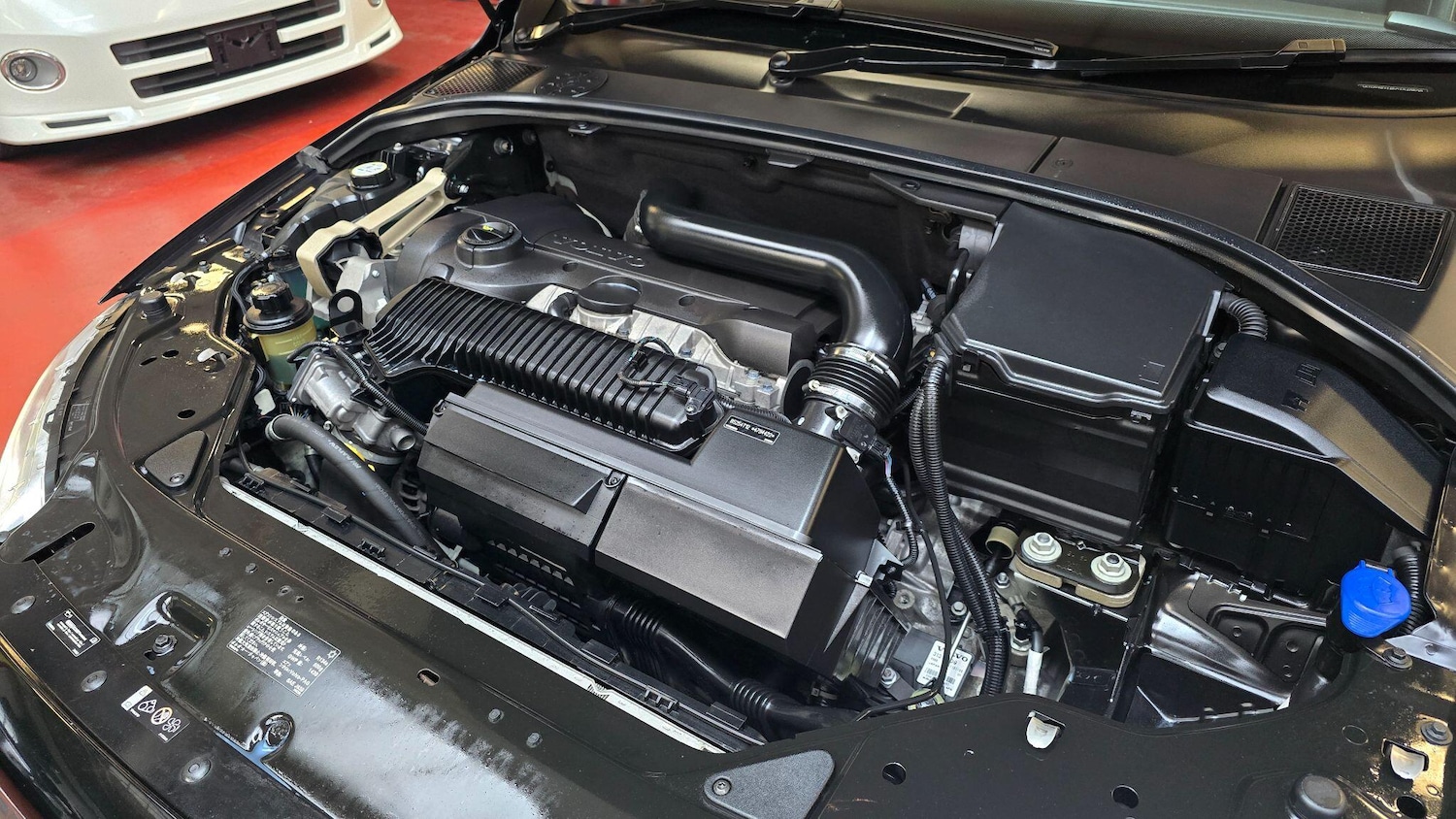 Used Volvo XC70 for sale - 77142931: Photo 15