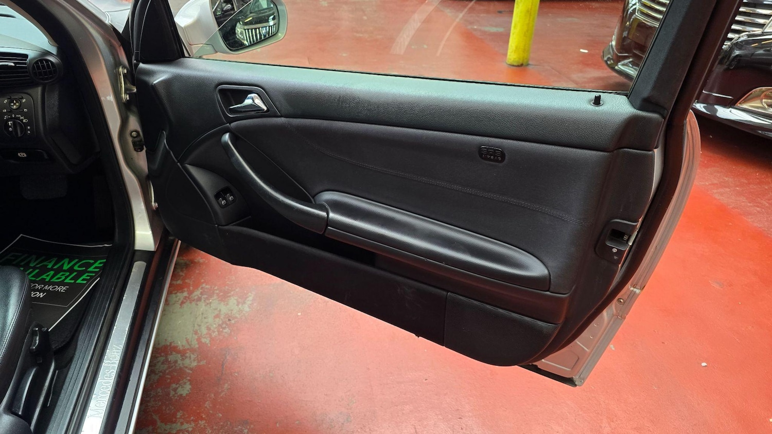 Used Mercedes-Benz CLC Class 2008 for sale - 76991864: Photo 16