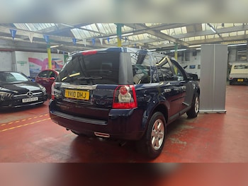 Used Land Rover Freelander 2010 for sale - 78301819: Photo