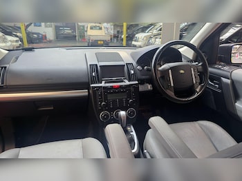 Used Land Rover Freelander 2010 for sale - 78301819: Photo