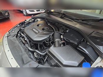 Used Volvo V60 2011 for sale - 77783243: Photo