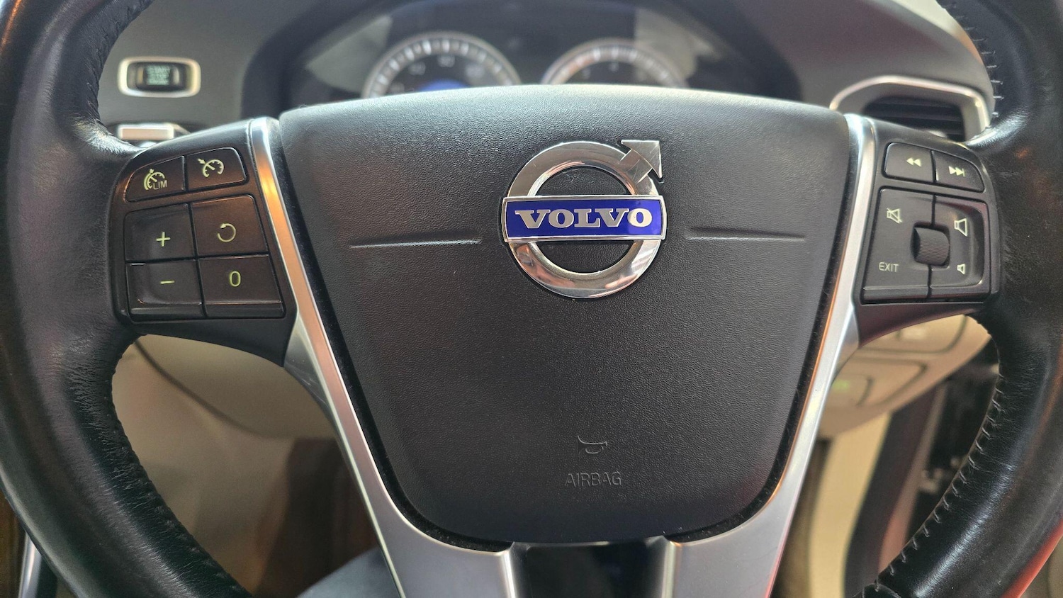Used Volvo V60 for sale - 77783243: Photo 5