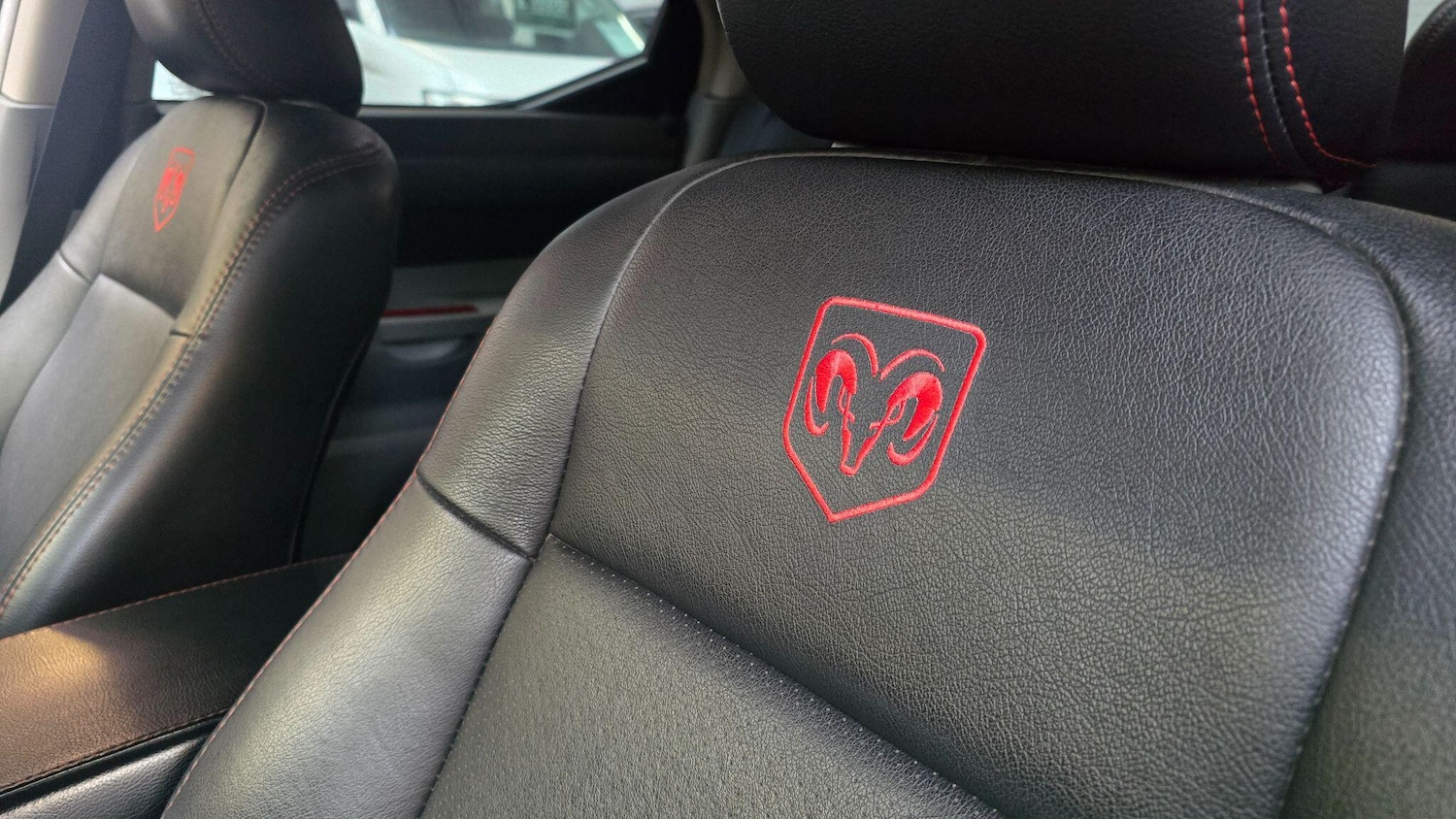 Used Dodge Charger 2019 for sale - 77695855: Photo 10