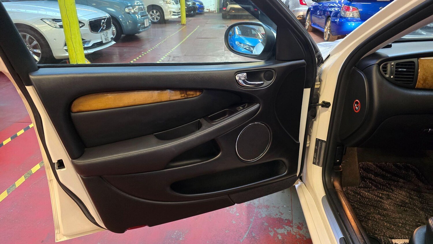 Used Jaguar X-Type 2025 for sale - 77454865: Photo 25