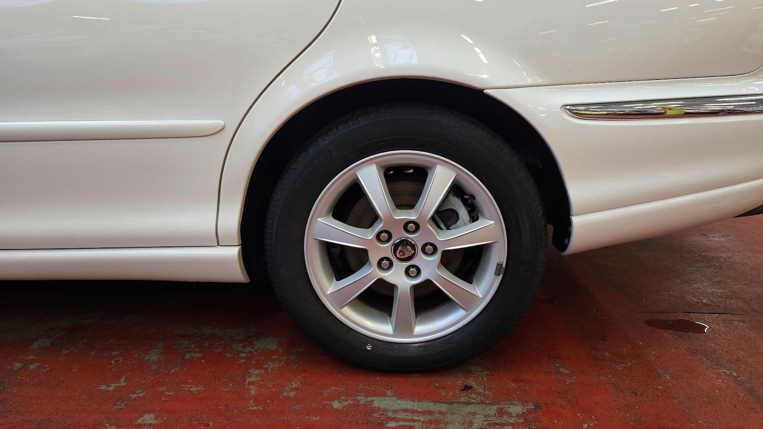 Used Jaguar X-Type 2025 for sale - 77454865: Photo 45