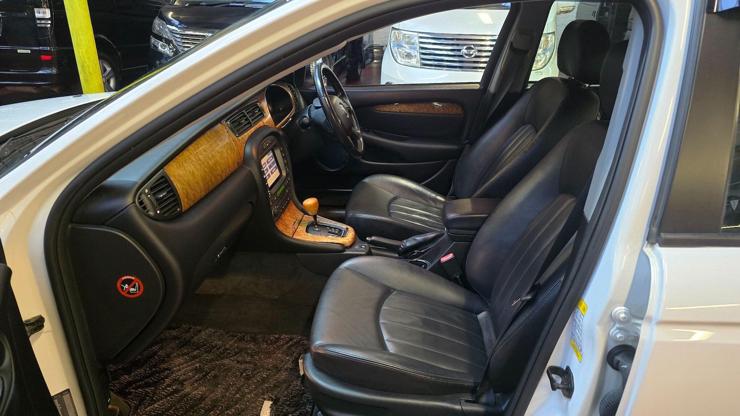 Used Jaguar X-Type 2025 for sale - 77454865: Photo 7