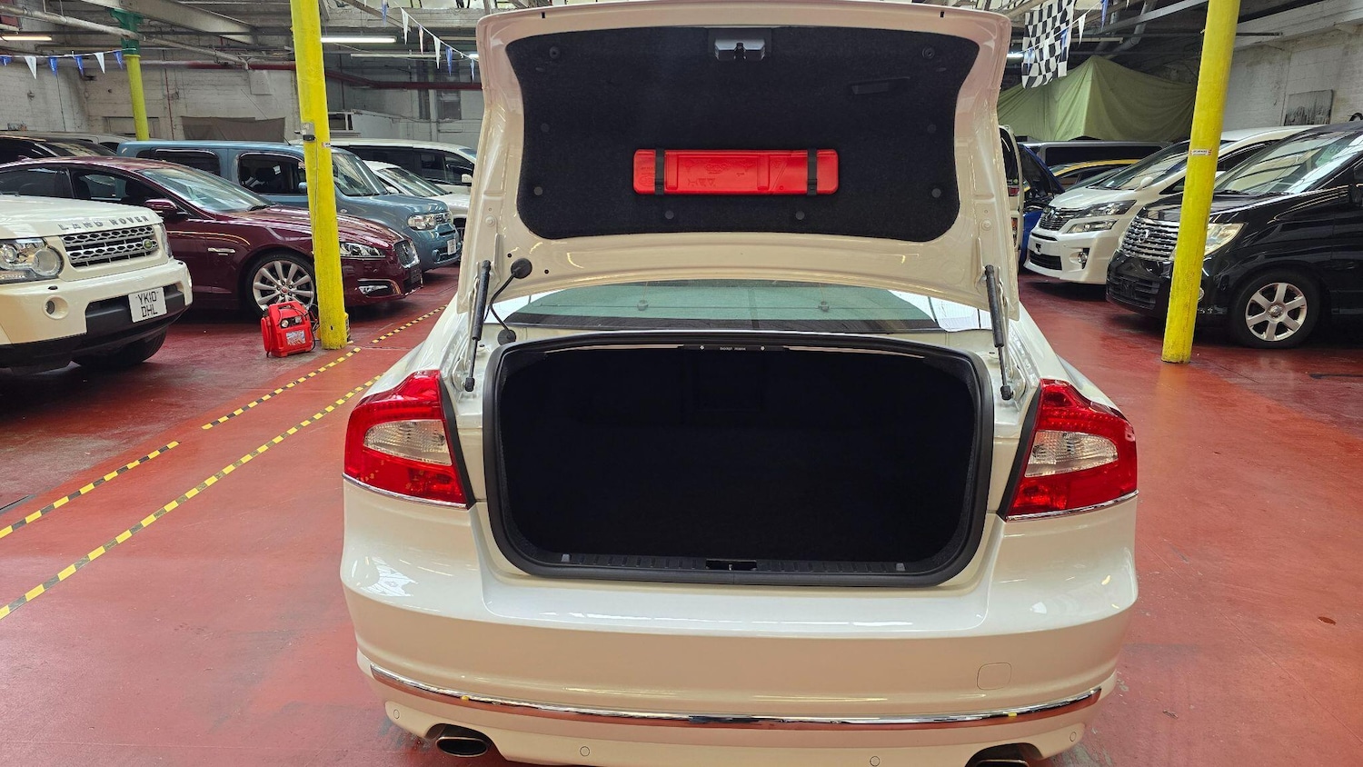 Used Volvo S80 for sale - 77131588: Photo 28