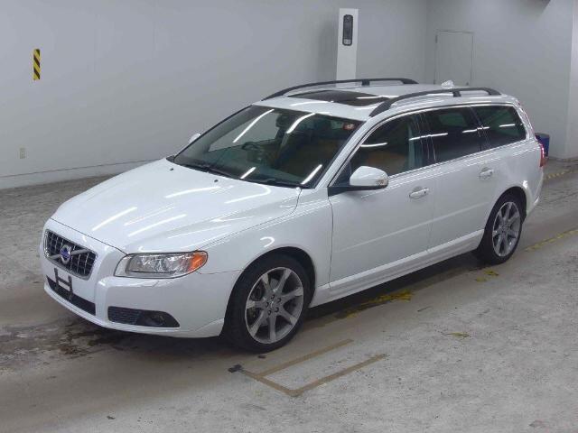 Used Volvo V70 for sale - 76457294: Photo 1