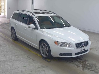 Used Volvo V70 2010 for sale - 76457294: Photo