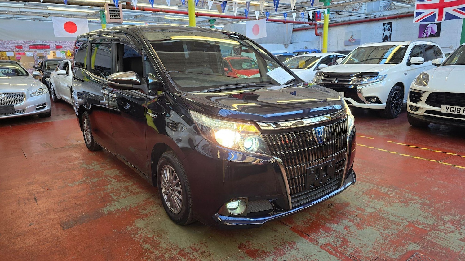 Used Toyota Voxy for sale - 77737447: Photo 34