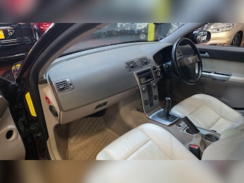 Used Volvo V50 2006 for sale - 76584763: Photo