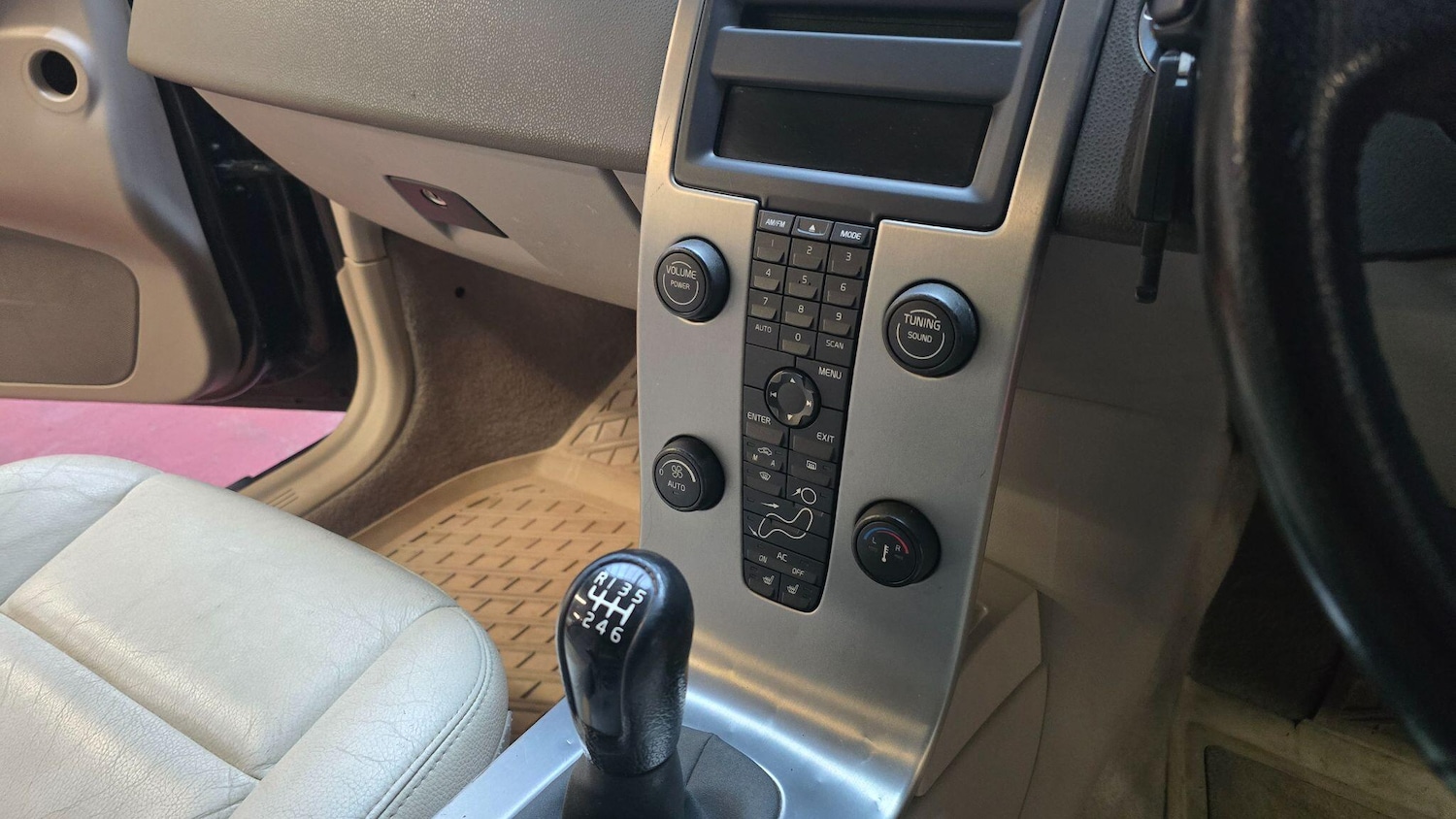 Used Volvo V50 2006 for sale - 76584763: Photo 7