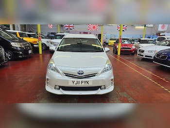 Used Toyota Prius+ 2011 for sale - 75023056: Photo
