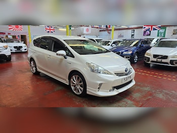 Used Toyota Prius+ 2011 for sale - 75023056: Photo