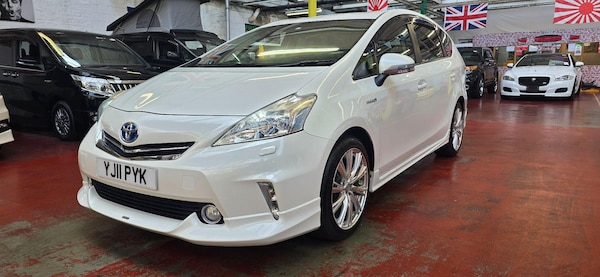Used Toyota Prius+ 2011 for sale - 75023056: Photo 9